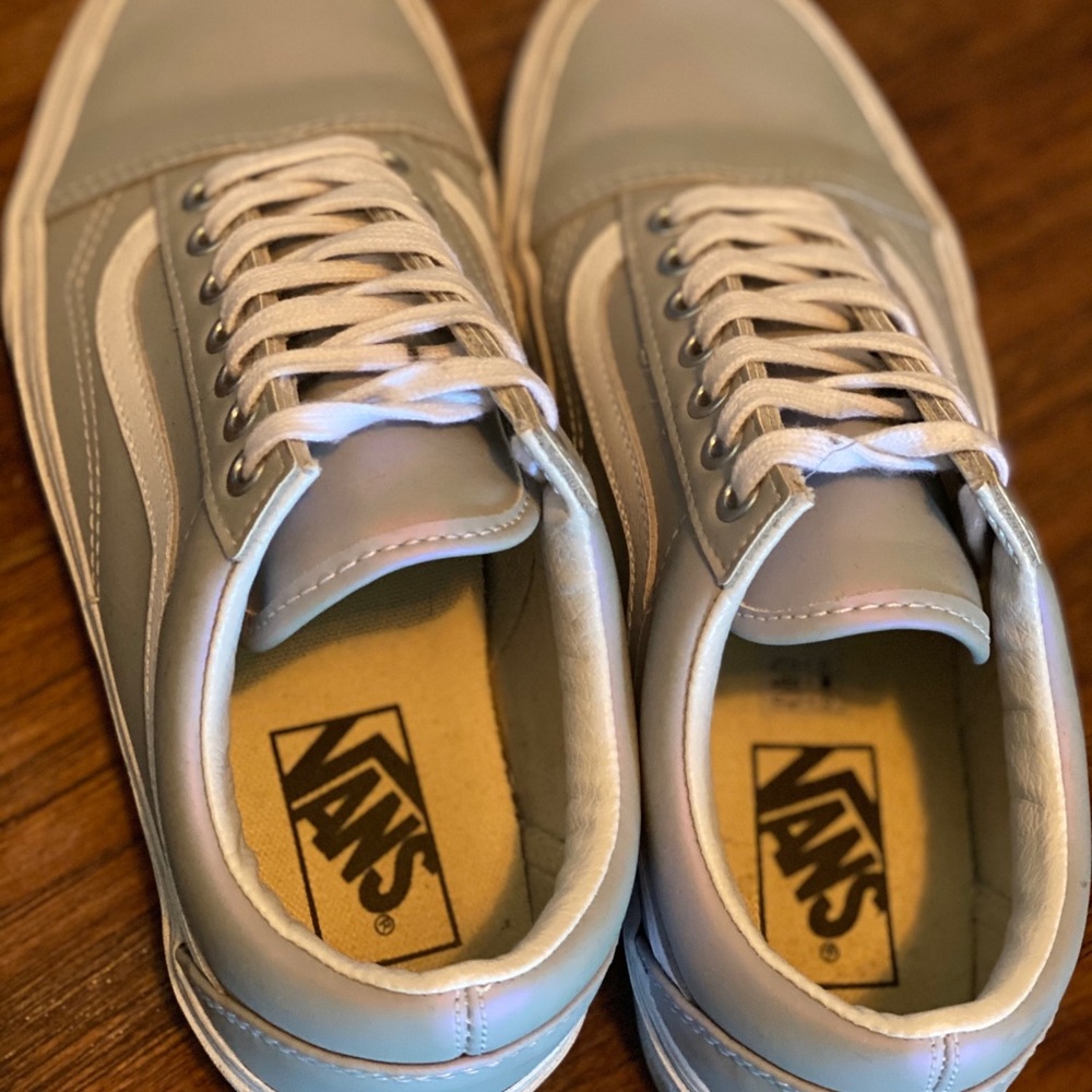 Metallic Vans - Picture 4 of 4